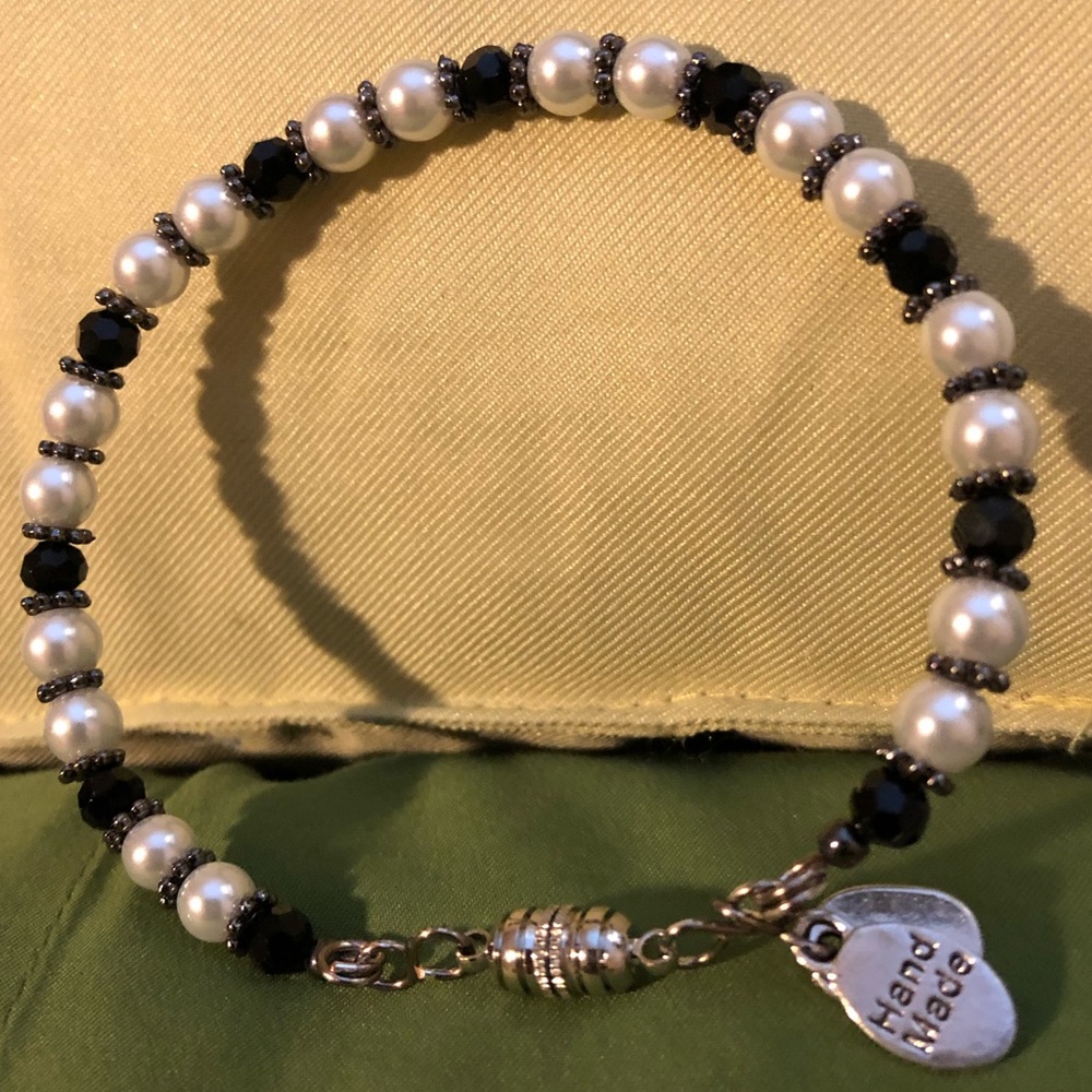 Handcrafted Wire Beaded Bracelet